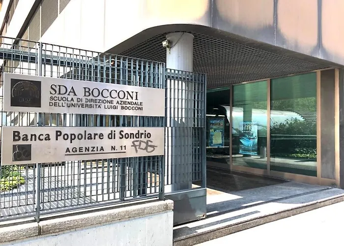 Bocconi-Navigli 10